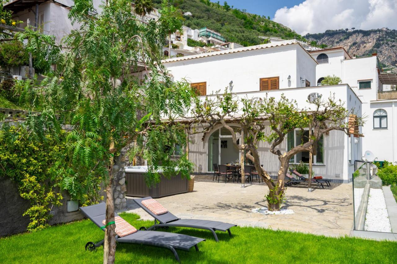 Villa Mimina - Exclusive Villa With Garden, Jacuzzi And Sea View Praiano Exteriér fotografie
